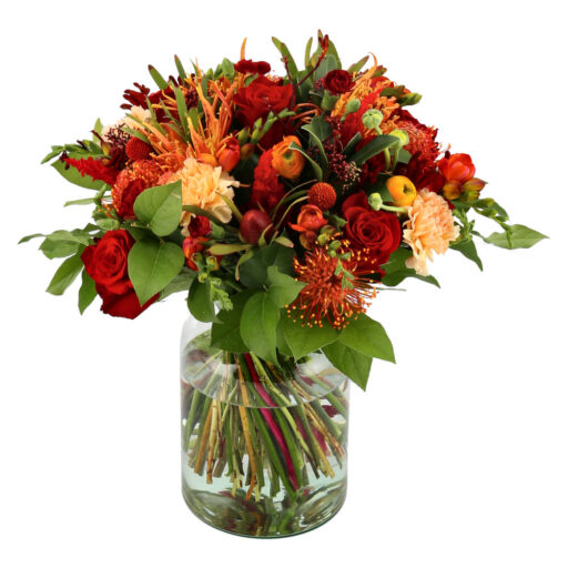 Vores Pragtbouket omfatter ikke kun dets luksuriøse skønhed, men også det ansvar, det bærer: et udtryk for storhed og æstetisk perfektion. Bestil nu.