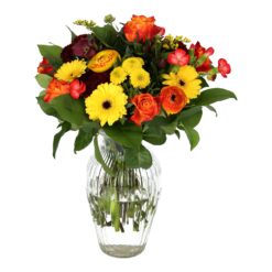 Solsikker-Blomsternes varme farver skaber en stemning af hygge, som omfavner sjælen med naturens egen varme omfavnelse.