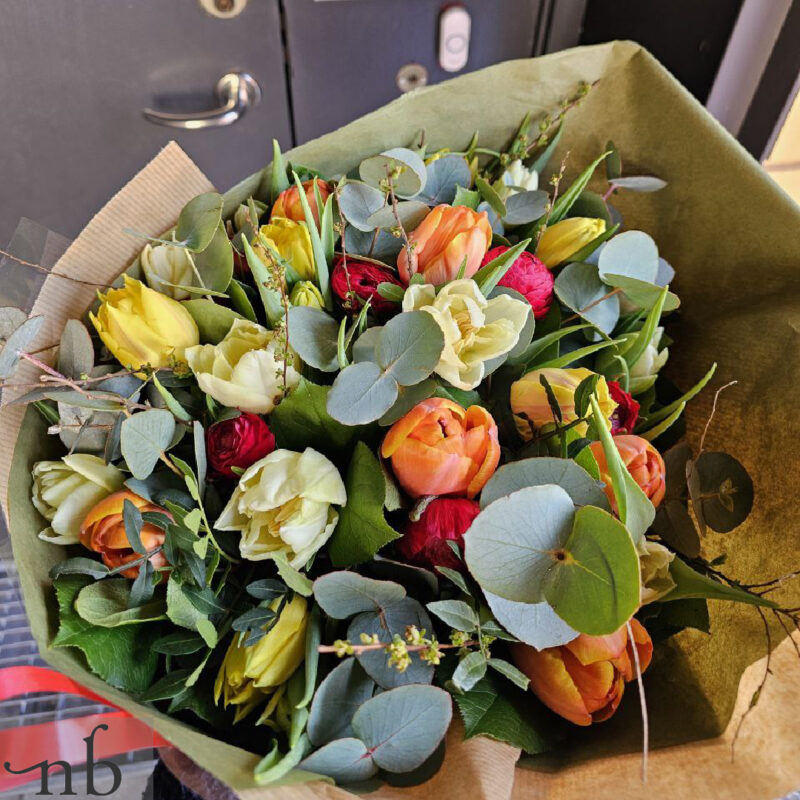 Smuk buket klar til blomster levering Gentofte fra NetBuket.dk