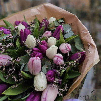 Frisk blomsterbuket fra blomsterhandler i Kongens Lyngby leveret af NetBuket.dk