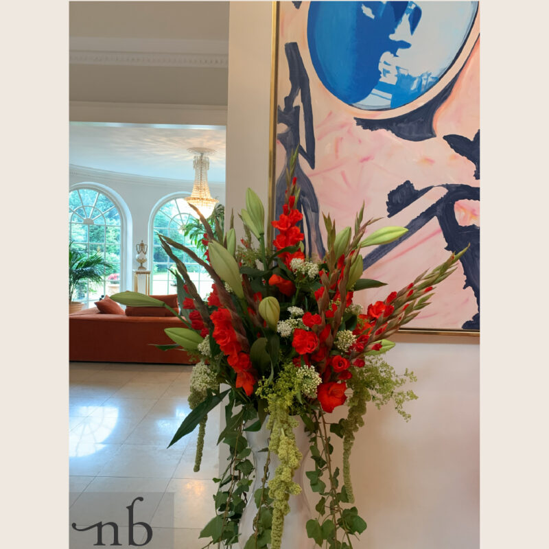 Blomsterhandler Frederiksberg C – håndbundet buket fra NetBuket.dk klar til levering.