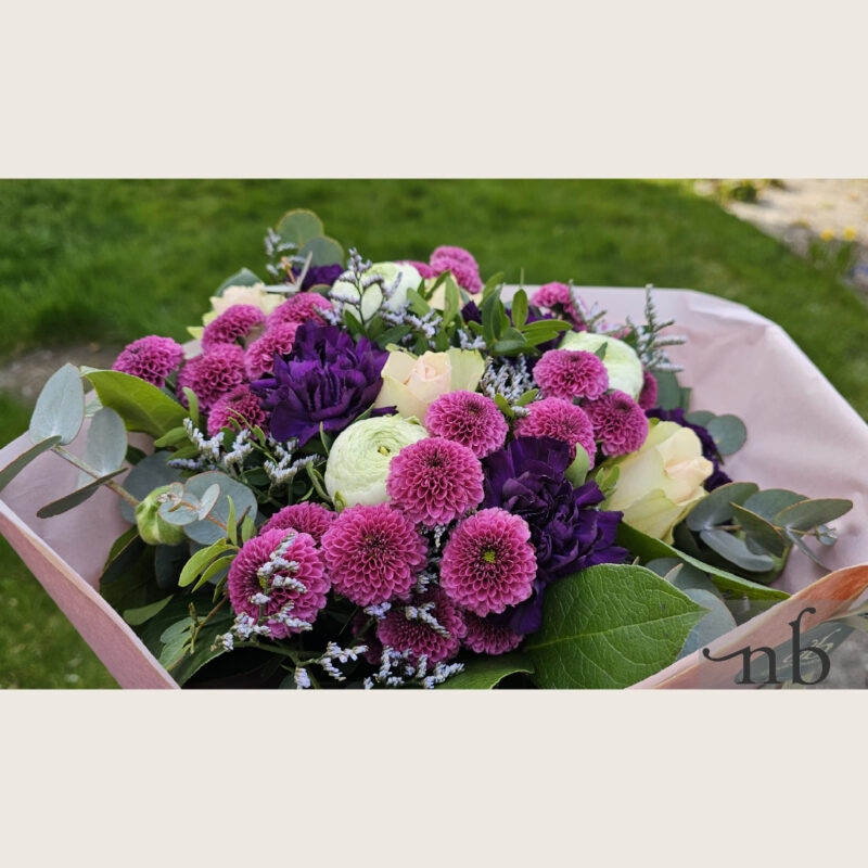 Blomster Taastrup (2630) – frisk, gaveklar buket fra NetBuket.dk med levering til hjem, virksomhed eller reception.