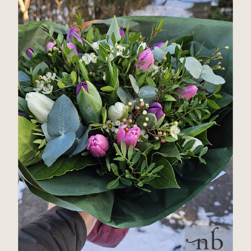 Blomsterhandler Taastrup (2630) – gaveklar buket fra NetBuket.dk med levering til hjem eller arbejdsplads.