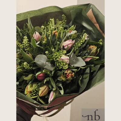Frisk buket til blomster udbringning i Vanløse fra Netbuket