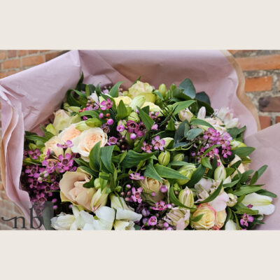Mors dag buketter 2026 med friske blomster til mor fra Netbuket