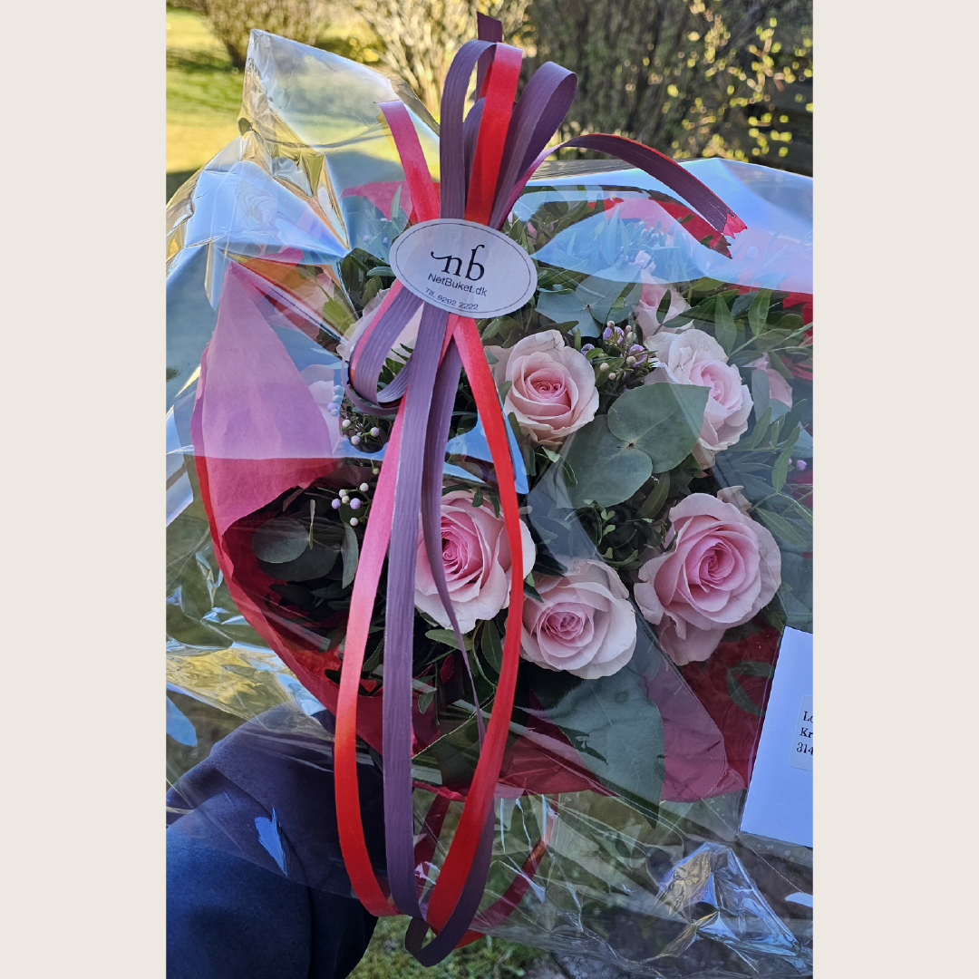 Blomster udbringning Nordhavn med friske buketter fra Netbuket